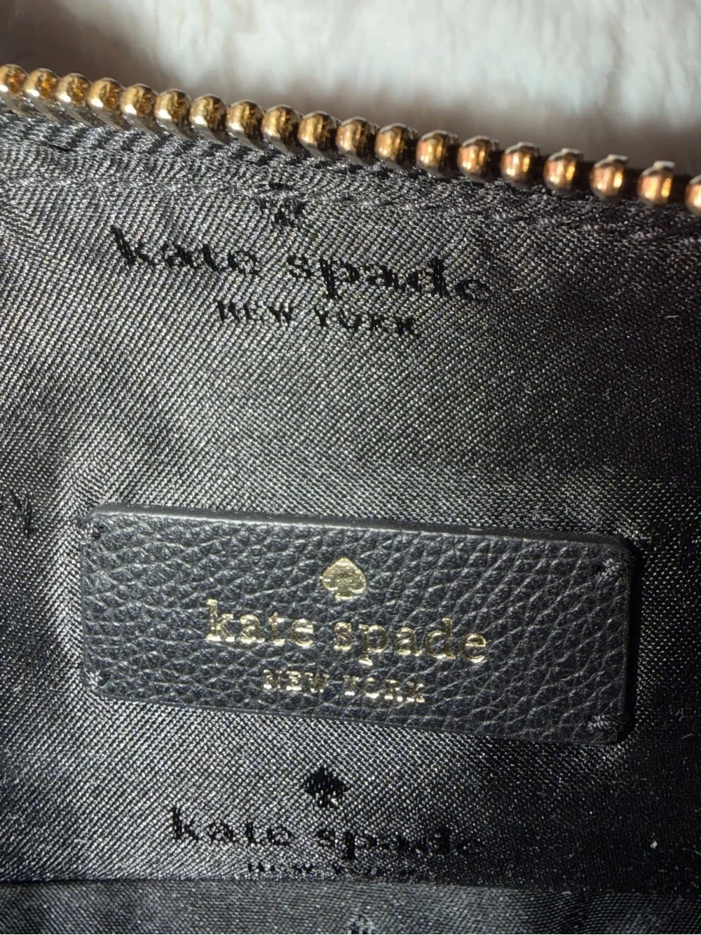 Kate Spade ♠️ New York “ROSIE” with striped adjustable strap.
